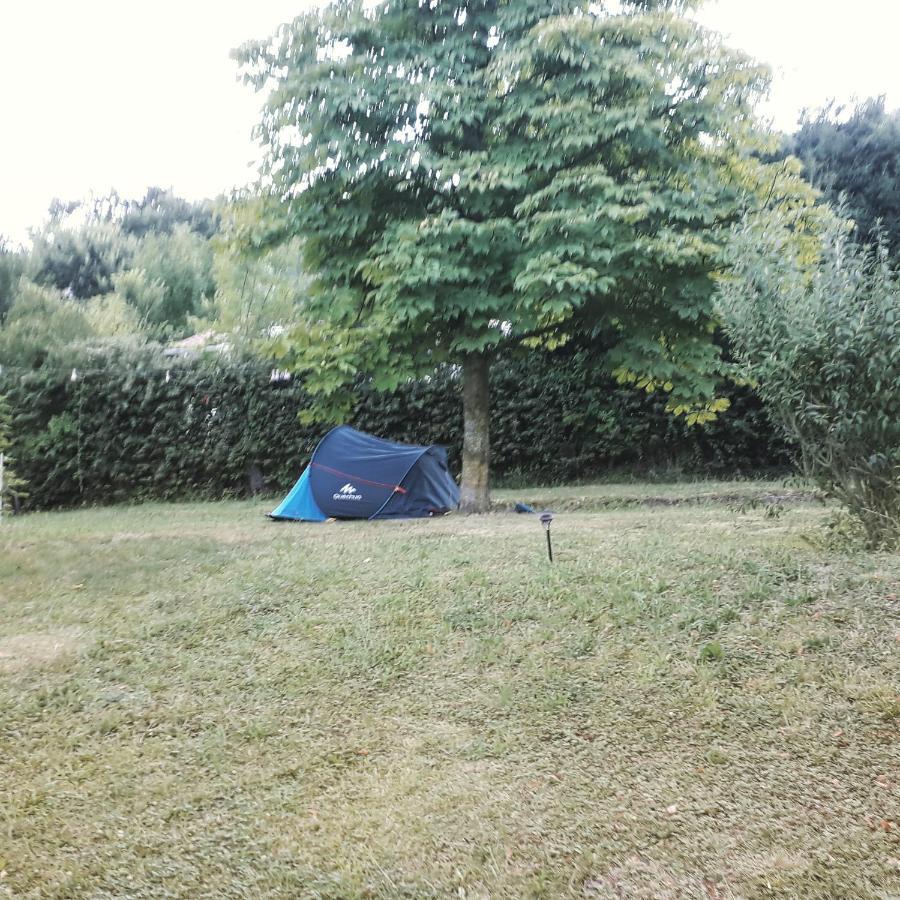 Bed and Breakfast Les Tremieres Saint-Paul-des-Fonts Esterno foto