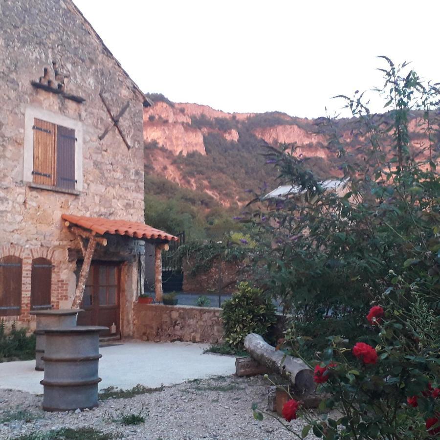 Bed and Breakfast Les Tremieres Saint-Paul-des-Fonts Esterno foto