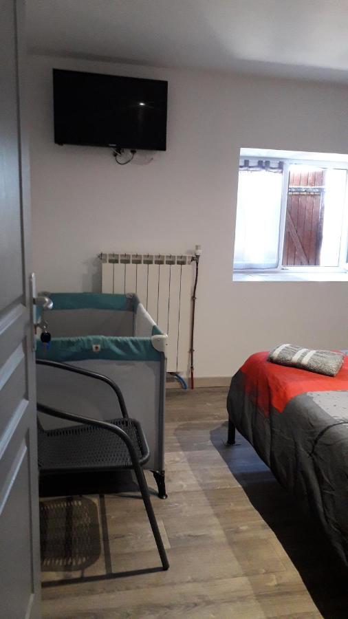 Bed and Breakfast Les Tremieres Saint-Paul-des-Fonts Esterno foto
