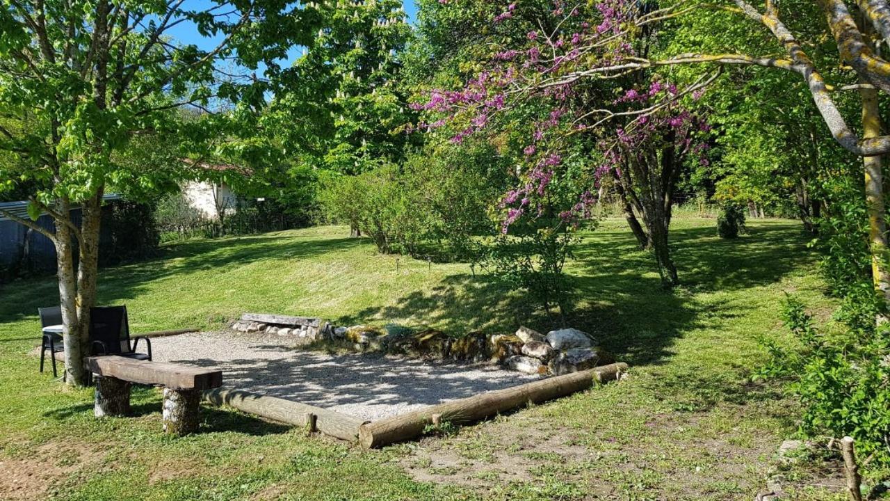 Bed and Breakfast Les Tremieres Saint-Paul-des-Fonts Esterno foto