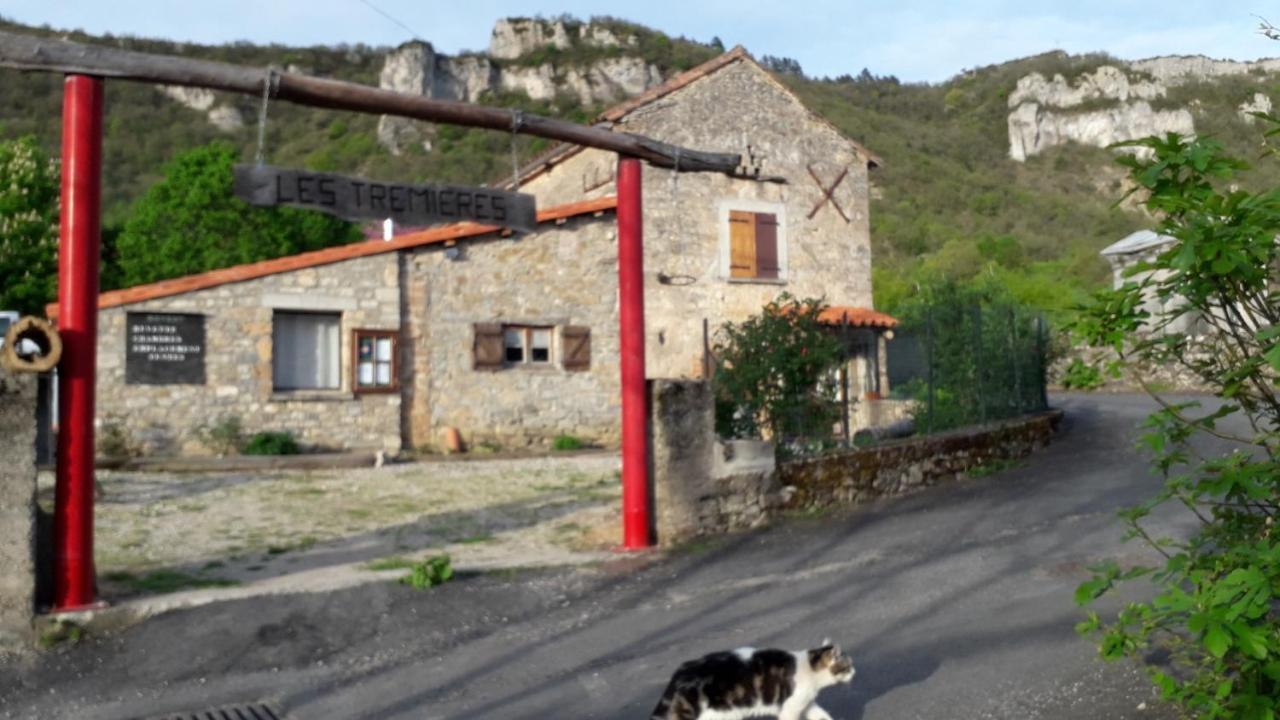 Bed and Breakfast Les Tremieres Saint-Paul-des-Fonts Esterno foto